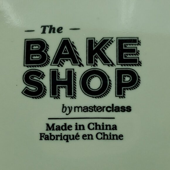 The Bake Shop by Masterclass Santa's Trip Batter Bowl Large Mixing Bowl - Picture 5 of 6